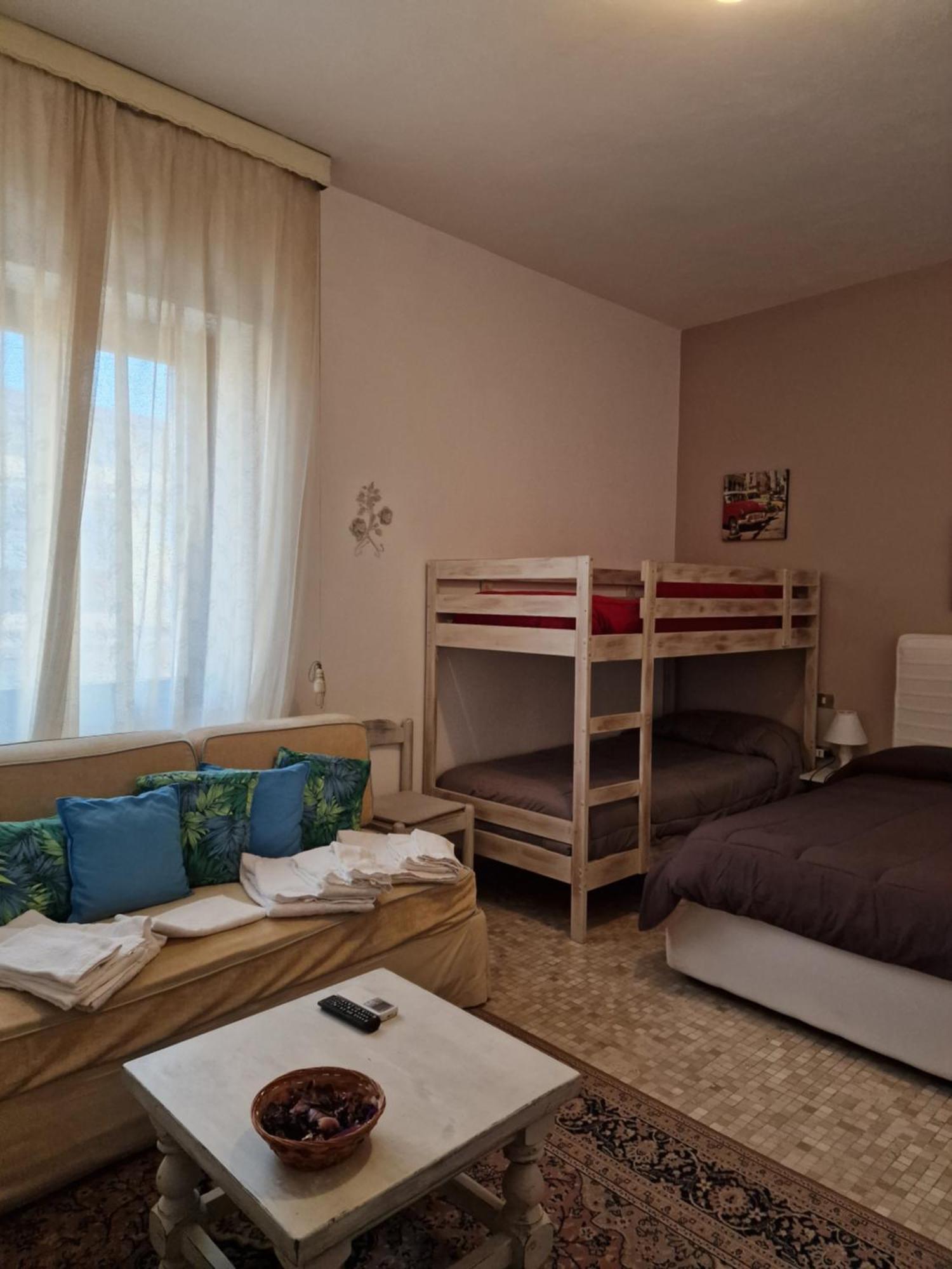 Camere Le Margherite Olbia Buitenkant foto